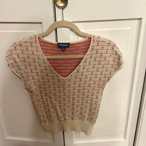 Modcloth Cream and Red Floral Crop Top